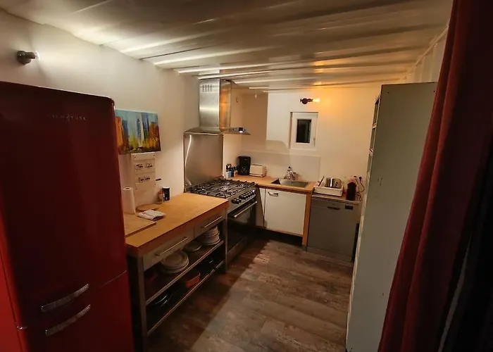 De La Gare - Les Conteneurs *